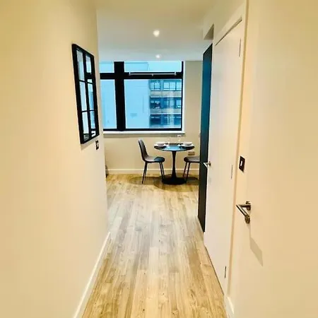 Cozy And Modern 1 Bed Apartment In Prime Location Manchester Exterior photo