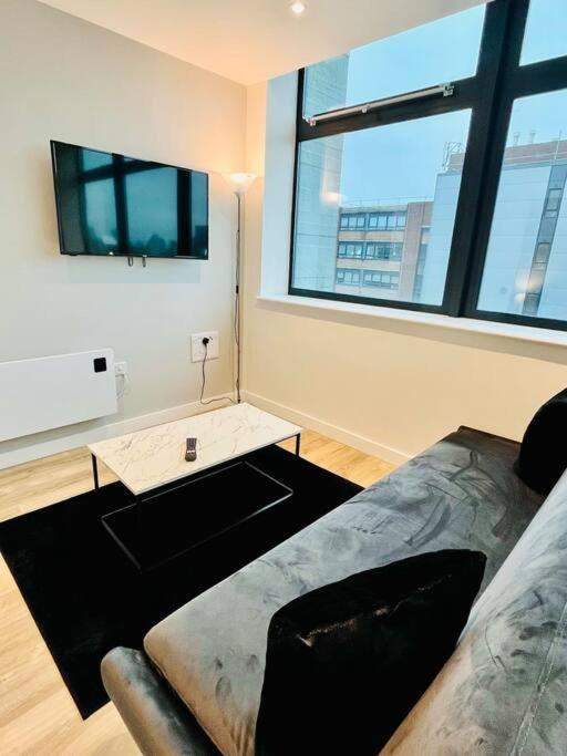 Apartamento Cozy And Modern 1 Bed In Prime Location